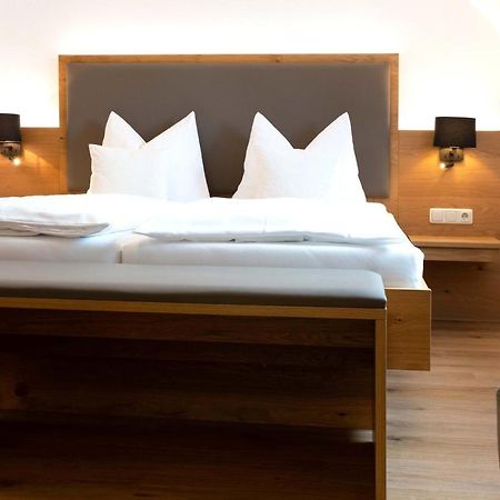 Hotel Gasthof Rosenwirt Au in der Hallertau エクステリア 写真