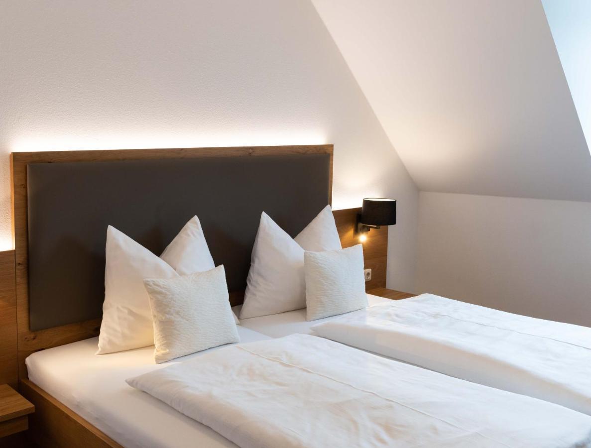 Hotel Gasthof Rosenwirt Au in der Hallertau エクステリア 写真