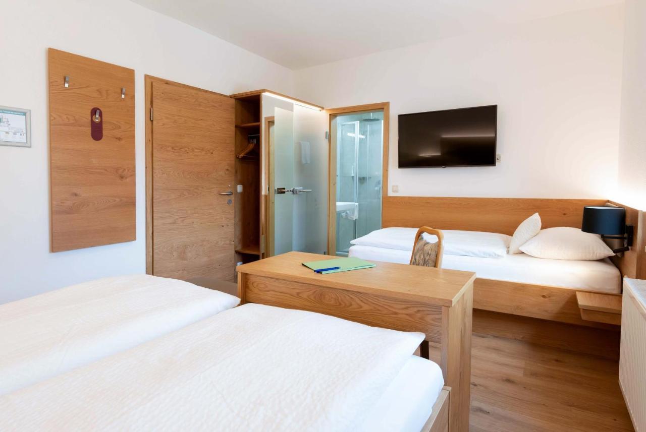 Hotel Gasthof Rosenwirt Au in der Hallertau エクステリア 写真
