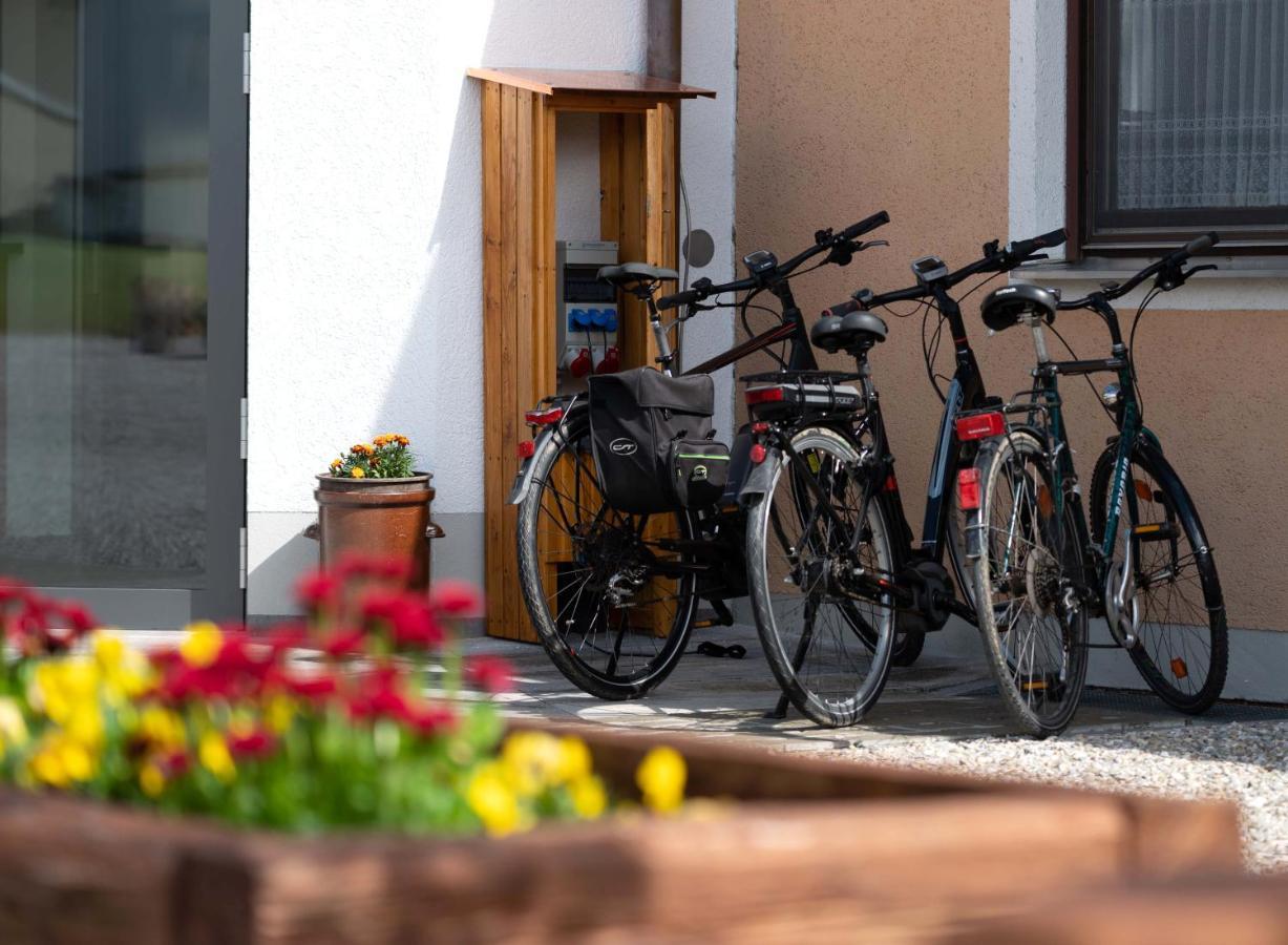 Hotel Gasthof Rosenwirt Au in der Hallertau エクステリア 写真