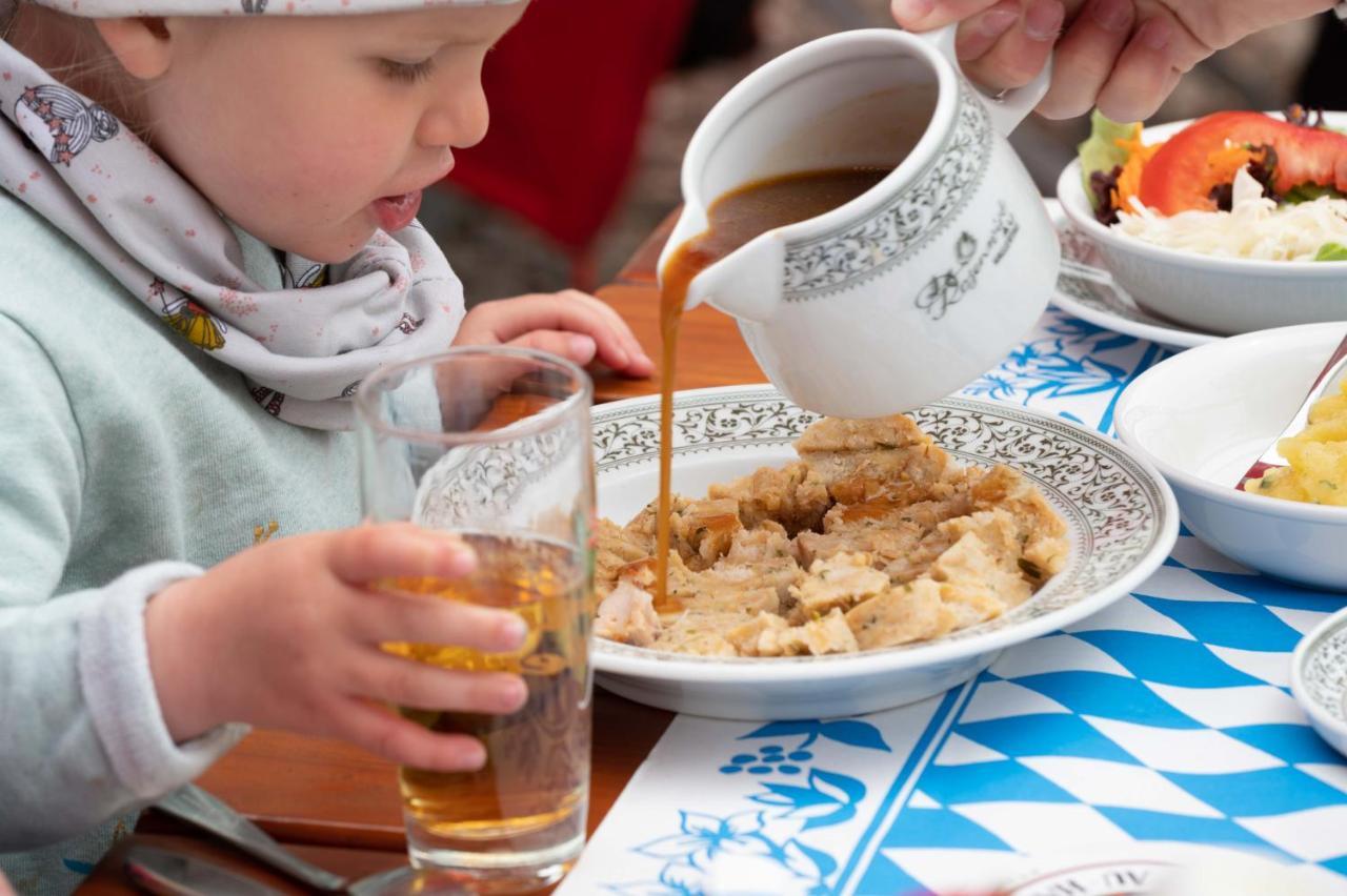 Hotel Gasthof Rosenwirt Au in der Hallertau エクステリア 写真