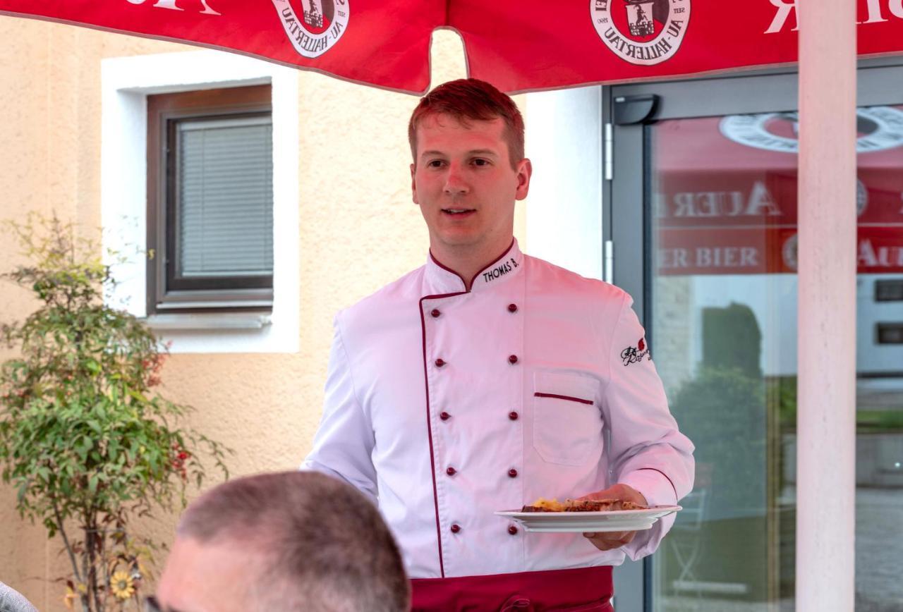 Hotel Gasthof Rosenwirt Au in der Hallertau エクステリア 写真