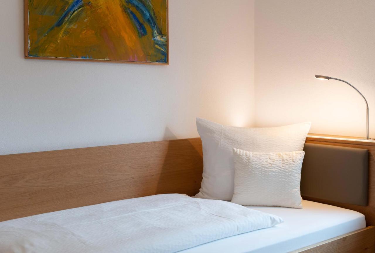 Hotel Gasthof Rosenwirt Au in der Hallertau エクステリア 写真