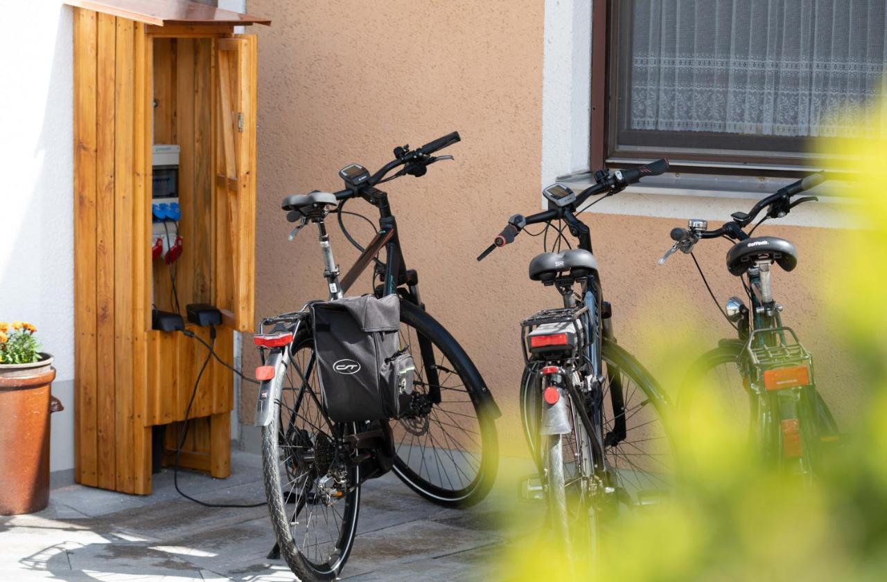 Hotel Gasthof Rosenwirt Au in der Hallertau エクステリア 写真